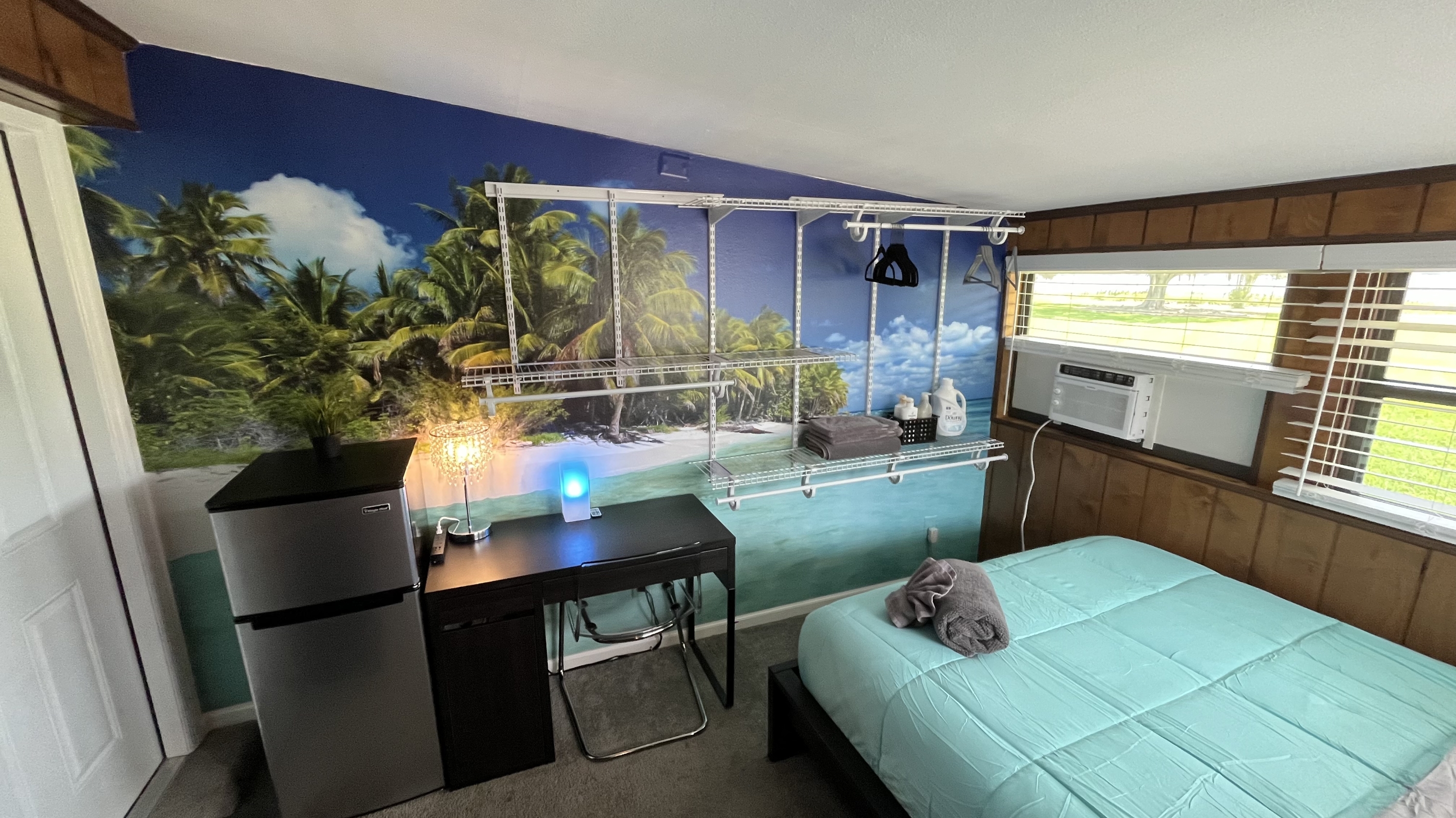 1507 South John Young Parkway - Room 5